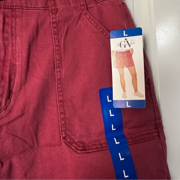 Gloria Vanderbilt Utility Short NWT - Picture 4 of 6
